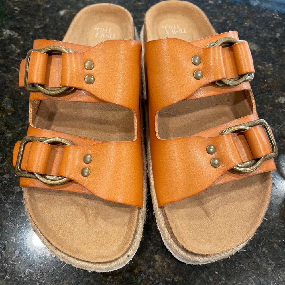 Time and True sandals size 6  new